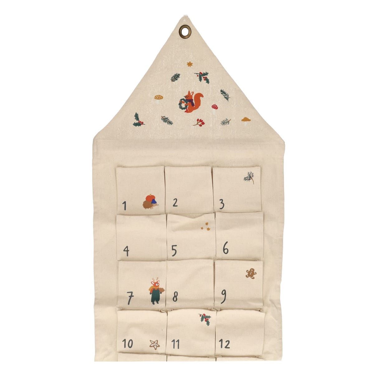 Stoffen adventskalender van Dille & Kamille in de vorm van een huis, met een eekhoorn op het dak en genummerde vakjes